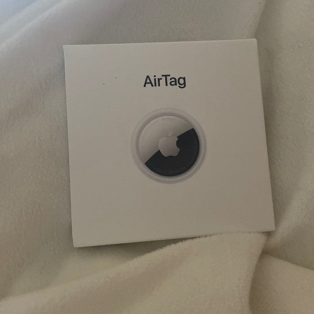 Brand new Air tag